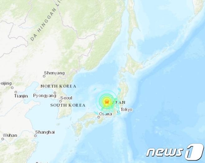 (서울=뉴스1) 이유진 기자 = 일본 혼슈(本州)의 동해에 있는 노토반도 앞바다를 진원으로 해 1일 오후 6시 3분쯤 규모 5.3의 지진이 발생했다. 출처: USGS