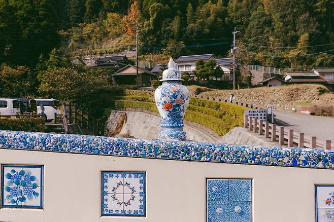 도자기로 만든 다리