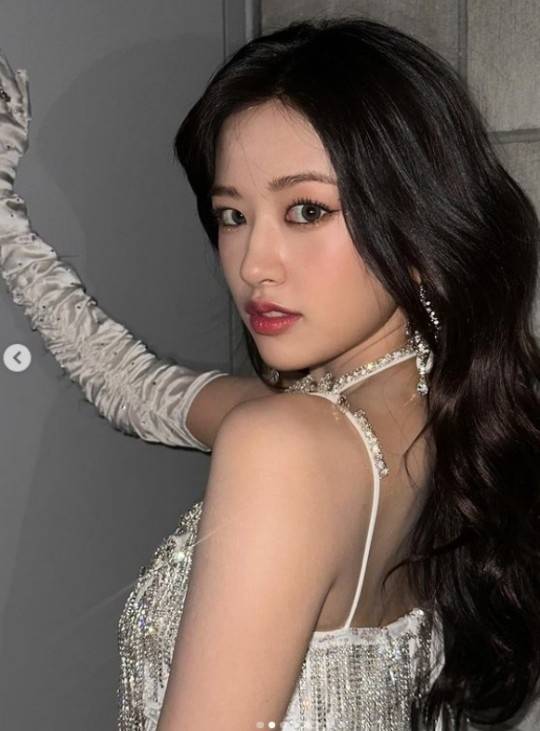 사진출처: 아이브 안유진 SNS