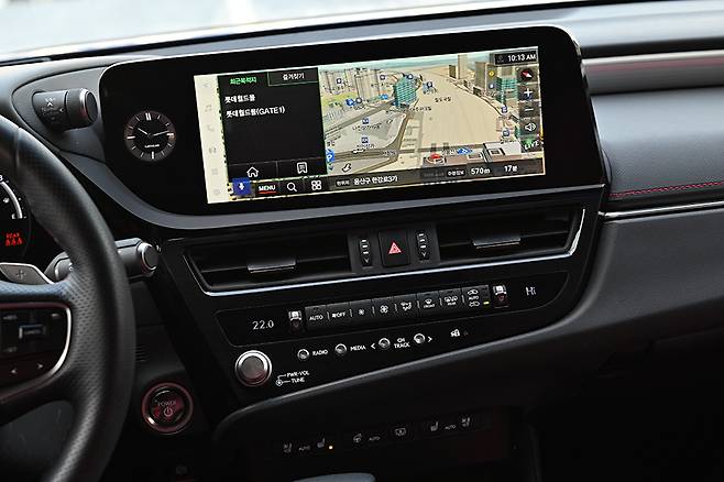 렉서스 ES 300h F-스포츠. 김학수 기자