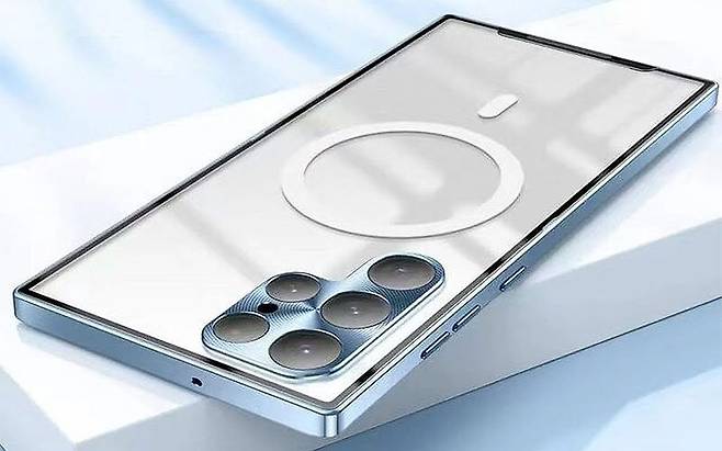 맥세이프 케이스 (출처 : vlhetl)