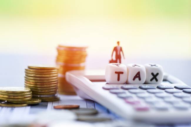 정부가 금융투자상품에서 발생한 수익에 대해 과세를 하는 금융투자소득세 폐지 방침을 발표하면서 투자자들은 투자 심리가 개선될 것이라며 환영하고 있다. 게티이미지뱅크