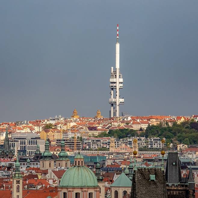 지지코브 TV 타워 / 사진=prague.eu