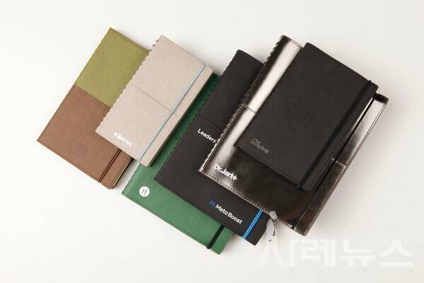 B2B 콜라보 제품 [출처: 소소문구]