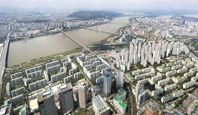 서울 송파구 한강변 아파트 단지. 기사와는 직접적인 관련이 없습니다. 연합뉴스