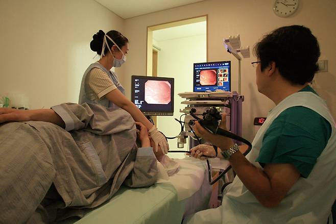 위장 내시경 검사 모습 ⓒ뉴스이미지뱅크