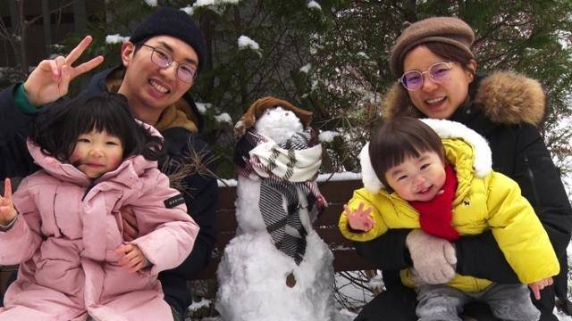 '인간극장' 사제지간에서 부부가 된 이들의 사연이 인터넷 뿐만 아니라 방송을 통해 큰 관심을 모으고 있다. KBS1 제공