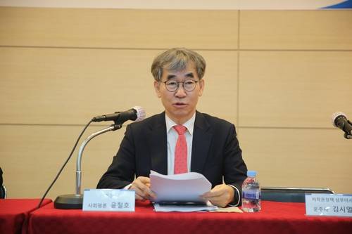 윤철호 대한출판문화협회장  [대한출판문화협회 제공. 재판매 및 DB금지]