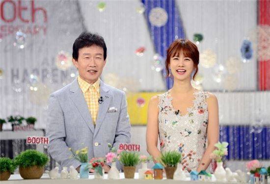 SBS '순간포착 세상에 이런 일이'를 진행하고 있는 방송인 임성훈·박소현. [이미지제공=SBS]