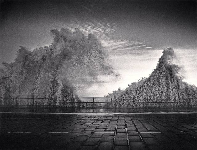 Wave, Scarborough, Yorkshire, England, 1981.  공근혜갤러리 제공
