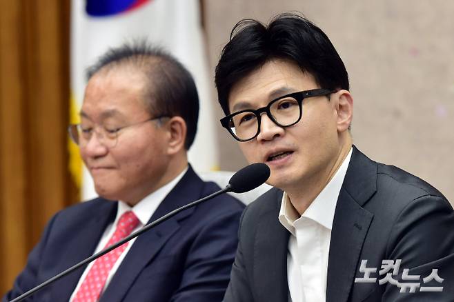 15일 서울 여의도 국회에서 열린 국민의힘 제22대 총선 공약개발본부 출범식에서 한동훈 비상대책위원장이 발언을 하고 있다. 윤창원 기자