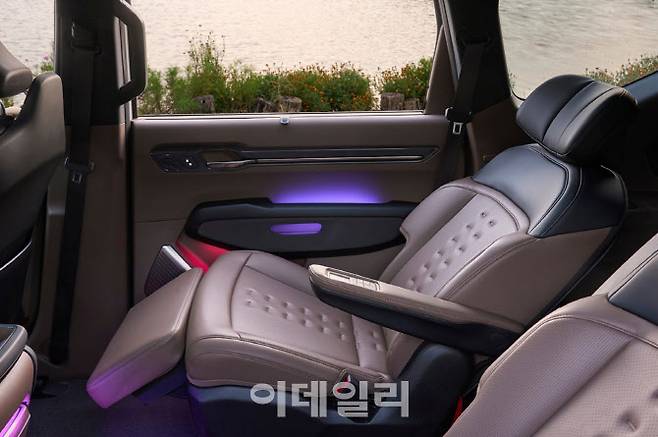 기아 EV9 시트에 탑대된 ‘다이내믹 바디케어’ 기술.(사진=현대트랜시스)
