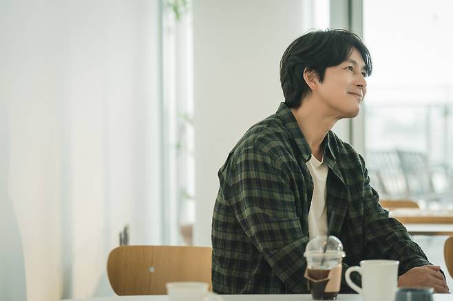 드라마 ‘사랑한다고 말해줘’ 정우성 스틸컷. 사진 | 스튜디오 지니, 스튜디오 앤뉴