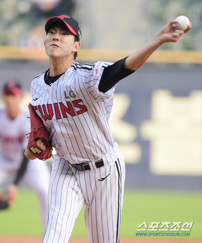 14일 서울 잠실구장에서 열린 삼성과 LG의 경기. 이상영이 투구하고 있다. 잠실=정재근 기자 cjg@sportschosun.com/2023.6.14/