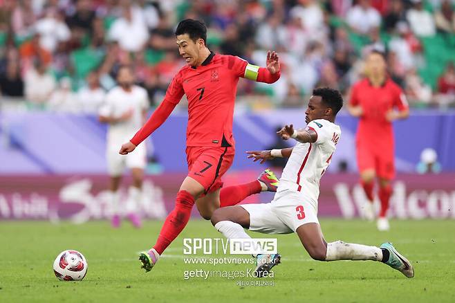 ▲ 위르겐 클린스만 감독이 이끄는 한국 축구대표팀은 20일 오후(한국시간) 카타르 도하의 알투마마 스타디움에서 열리는 2023 아시아축구연맹(AFC) 아시안컵 E조 2차전에서 요르단과 2-2 무승부를 거뒀다.