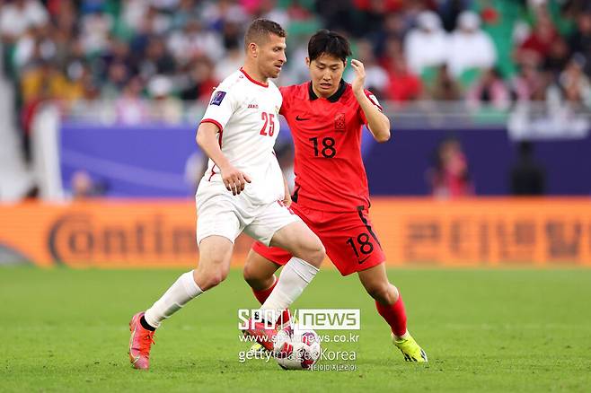 ▲ 위르겐 클린스만 감독이 이끄는 한국 축구대표팀은 20일 오후(한국시간) 카타르 도하의 알투마마 스타디움에서 열리는 2023 아시아축구연맹(AFC) 아시안컵 E조 2차전에서 요르단과 2-2 무승부를 거뒀다.