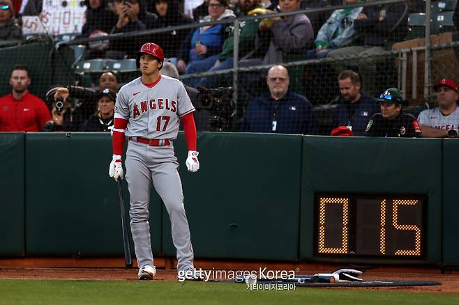 지난해 미국 메이저리그(MLB) 경기 중 피치 클록이 움직이는 모습. 게티이미지