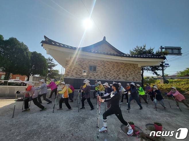 영암군 노르딕 걷기 (영암군 제공)/뉴스1