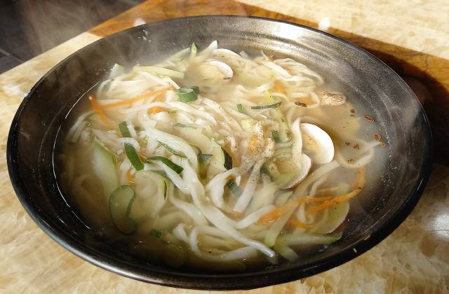 철원 길목해물칼국수의 ‘바지락 칼국수’