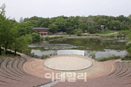 서울 송파구 올림픽공원 수변무대(사진=연합뉴스)