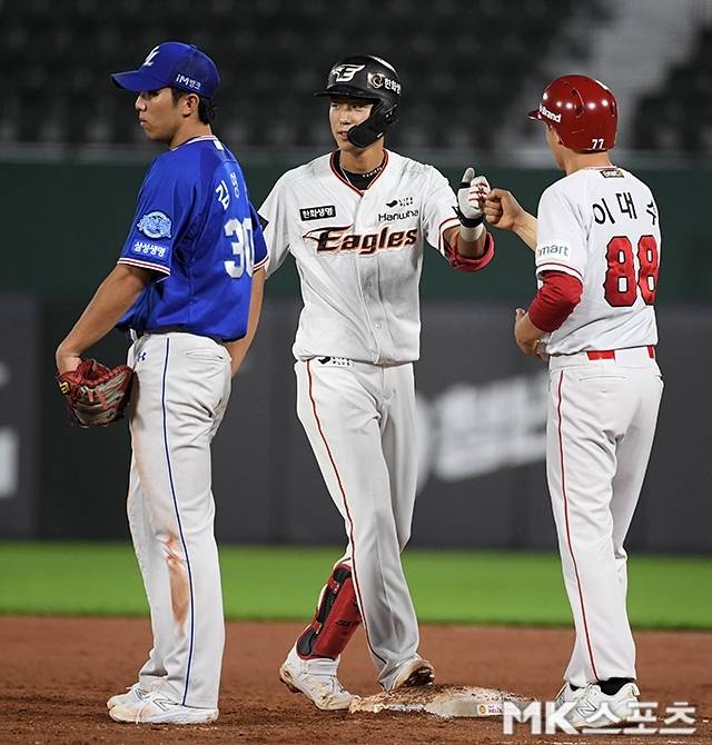 지난해 퓨처스 올스타전에 출격한 이민준(가운데). 사진=천정환 기자