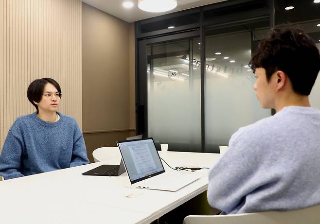 이승환 이사장이 1월19일&nbsp;서울 서초구 방배동의 한 공유오피스에서 시사저널과 인터뷰하고 있다.&nbsp;ⓒ시사저널 임준선