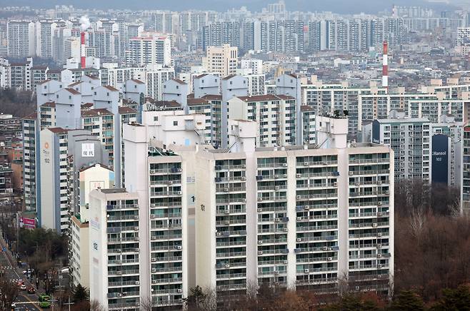 “6억집이 어떻게 2억이나 빠져!” ‘영끌족’ 곡소리 퍼지는 이곳 [부동산360]