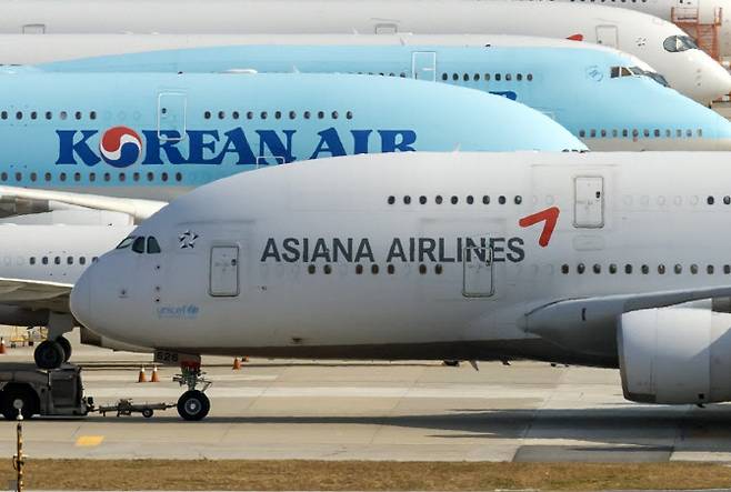 지난해 11월 2일 인천공항 전망대에서 바라본 인천국제공항 계류장 모습.(사진=연합뉴스)