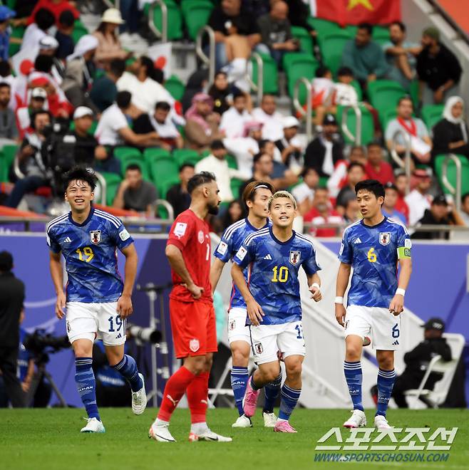 31일(현지시간) 카타르 도하 알투마마 스타디움에서 열린 2023 아시아축구연맹(AFC) 카타르 아시안컵 16강전 바레인과 일본의 경기. 일본 도안이 선취골을 넣은 뒤 환호하고 있다. 도하(카타르)=박재만 기자 pjm@sportschosun.com/2023.01.31/