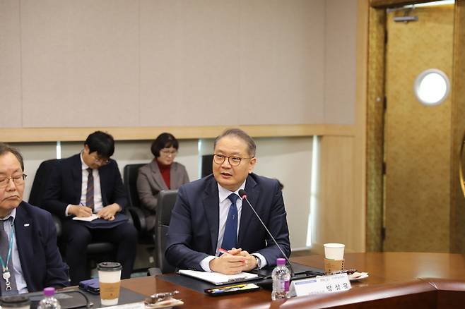 박상욱 대통령실 과학기술수석이 31일 국가과학기술자문회의서 발언하고 있다.