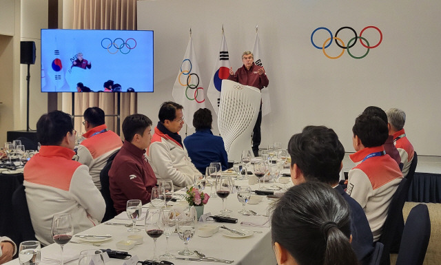 ▲ 토마스 바흐 IOC 위원장이 1일 저녁 2024 강원동계청소년올림픽 폐회식후 강릉에서 열린 IOC 주관 감사 리셉션에서 인사말을 하고 있다. 사진/강원2024 조직위 제공