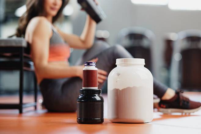 단백질은 근육, 뼈 건강, 면역력에 꼭 필요한 영양소지만 섭취량을 늘린다고 반드시 좋은 건 아니다. [사진=게티이미지뱅크]