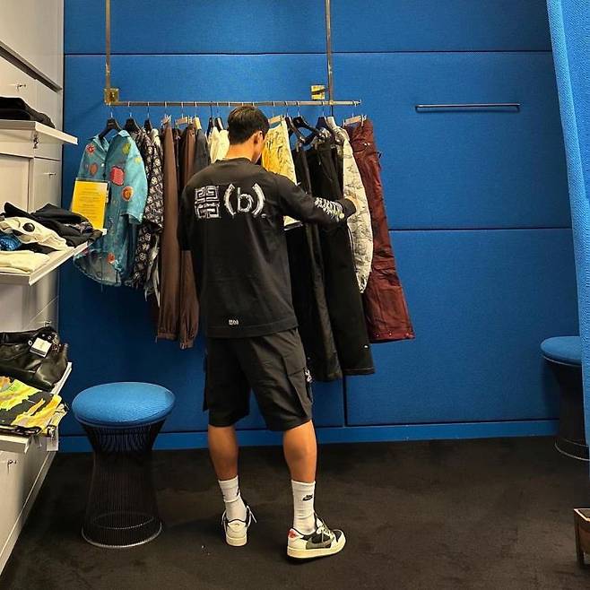 인스타그램 @hwangheechan