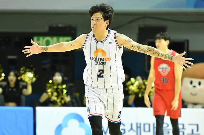 [서울=뉴시스]프로농구 KCC 최준용. (사진=KBL 제공)