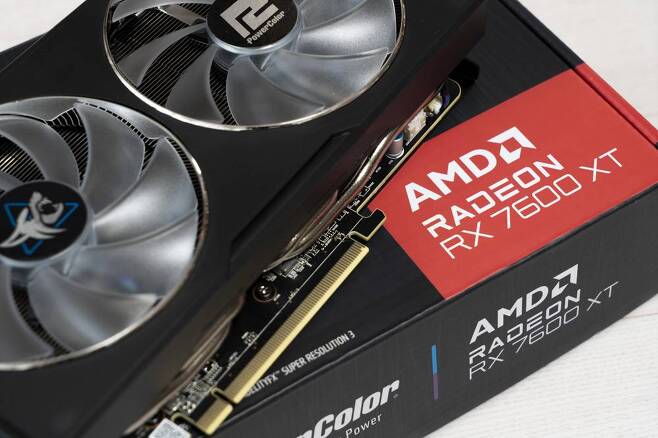 AMD RX 7600 XT는 레퍼런스 카드 없이 브랜드 제품으로만 출시된다 / 출처=IT동아