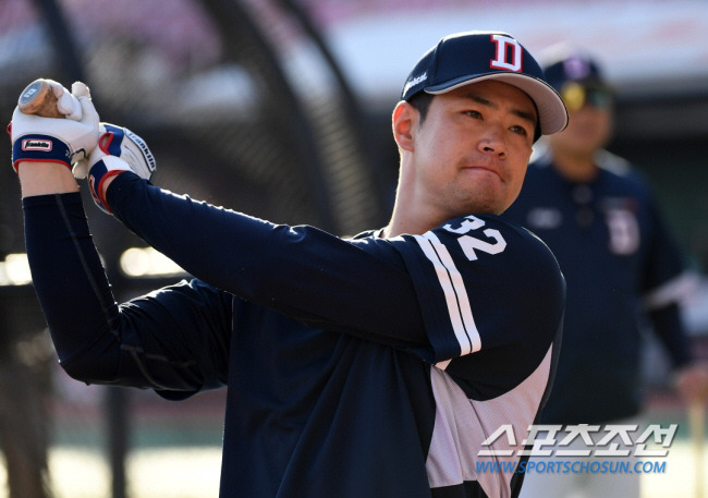 두산 김재환이 타격 훈련을 하고 있다. 수원=박재만 기자pjm@sportschosun.com