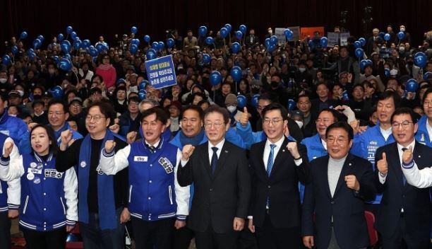 광주서 열린 민주당 영입인재 순회 콘서트/사진=연합뉴스