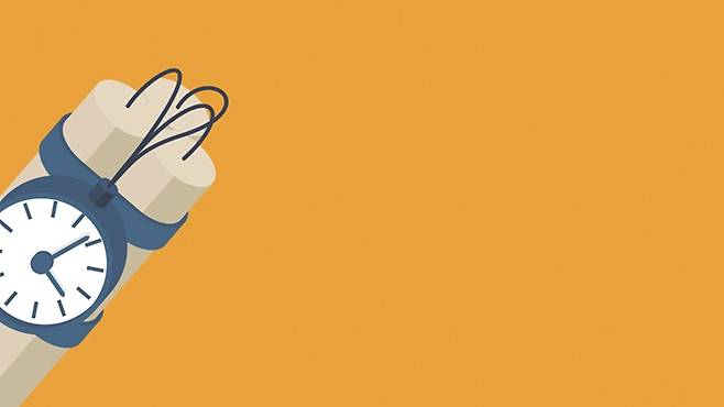 한국 경제의 뇌관으로 꼽히는 악재가 숱하다. [일러스트=게티이미지뱅크, 더스쿠프 포토]&nbsp;