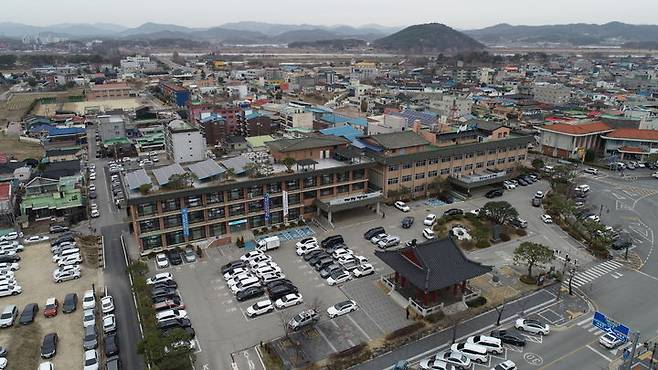 [부여=뉴시스] 충남 부여군청사. (사진= 부여군 제공) photo@newsis.com *재판매 및 DB 금지