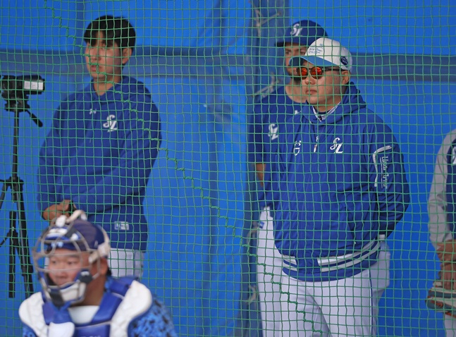 박진만 삼성 감독이 경기를 지켜보고 있다. /사진=삼성 라이온즈