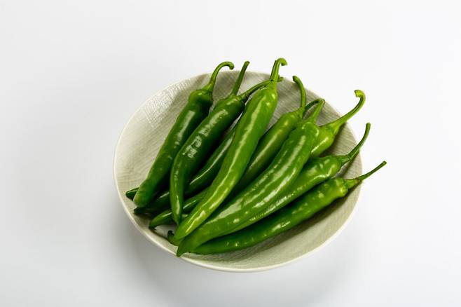 고추 반 컵만 먹어도 비타민C 하루 권장량을 섭취할 수 있다. [사진=클립아트코리아]