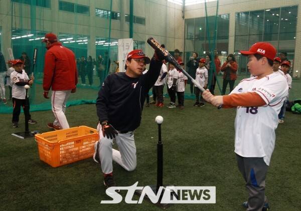 홍세완 KIA 신임 타격 쾨 사진┃KIA 타이거즈