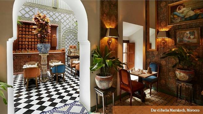 모로코의 다 엘 바샤. 롯데쇼핑