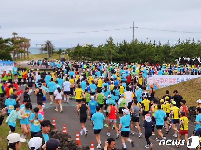 제주국제관광마라톤축제 (제주관광협회 제공)