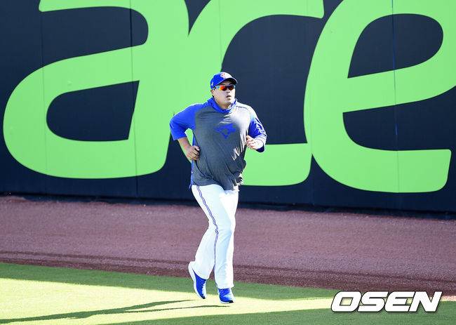 [OSEN=더니든(미국 플로리다주), 박준형 기자] 토론토 류현진이 러닝훈련을 하고 있다.&nbsp;/ soul1014@osen.co.kr