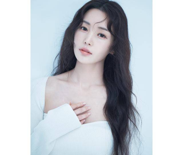 남규리가 본지와 인터뷰를 갖고 다양한 이야기를 들려줬다. 하이어랭크 엔터테인먼트 제공