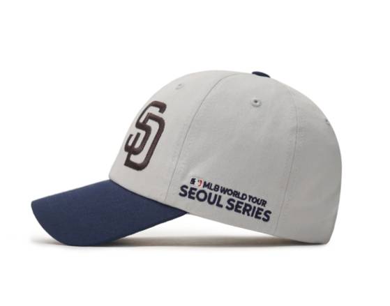 All Seoul Series hats include an “MLB World Tour Seoul Series” logo  [MLB KOREA WEBSITE]