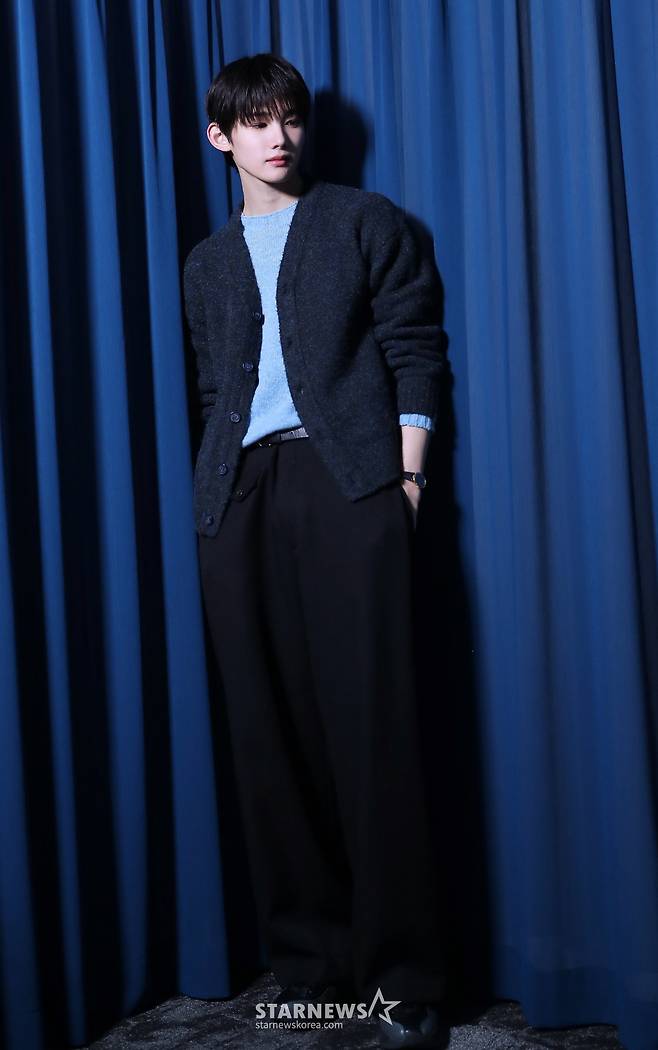 '만찢남' 앤팀 조, 동화 속 왕자님[★화보]
