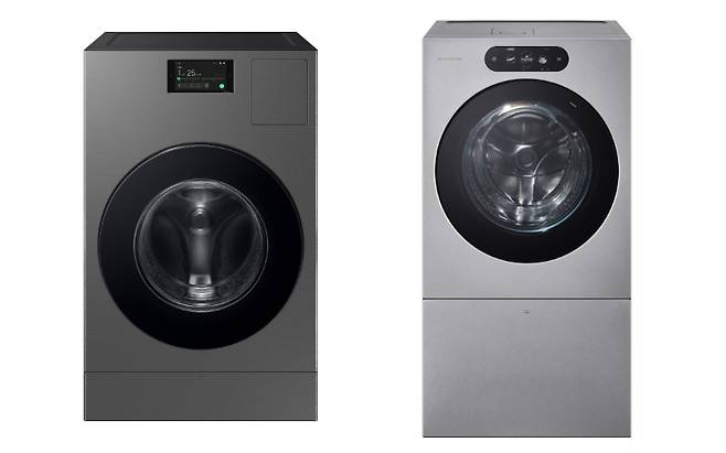 삼성전자의 일체형 세탁·건조기 ‘비스포크 AI 콤보’(왼쪽)와 LG전자의 ‘LG 시그니처(LG SIGNATURE) 세탁건조기’. [삼성전자·LG전자 제공]