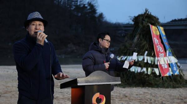 임기주 한맥CC 회장이 2024 정월대보름 행사의 개막을 알리고 있다.&nbsp; 사진=한맥cc 제공